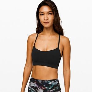 Lululemon B&W Flow Y sports bra